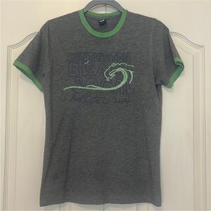 Hollister T-Shirt- Small